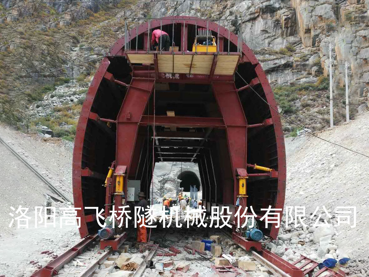 拉林鐵路中鐵十八局項目 拉林鐵路中鐵十八局項目